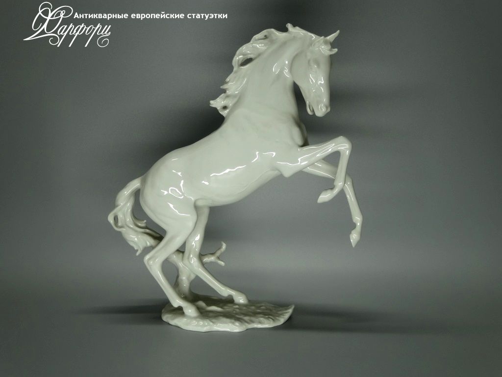 Фарфоровая статуэтка Германия Alka Kunst 1820